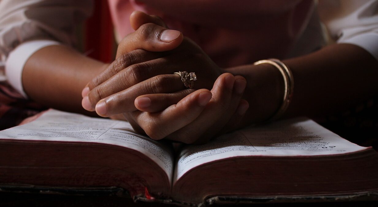 João 3:3 Esboço de pregação - "Em verdade, em verdade te digo que, se alguém não nascer de novo, não pode ver o reino de Deus."